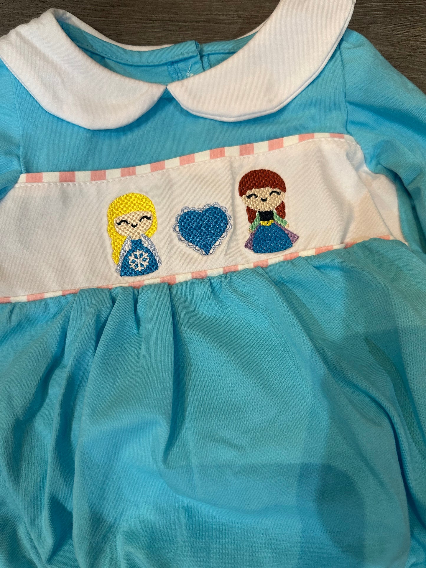 Frozen Sisters Long Sleeve Bubble