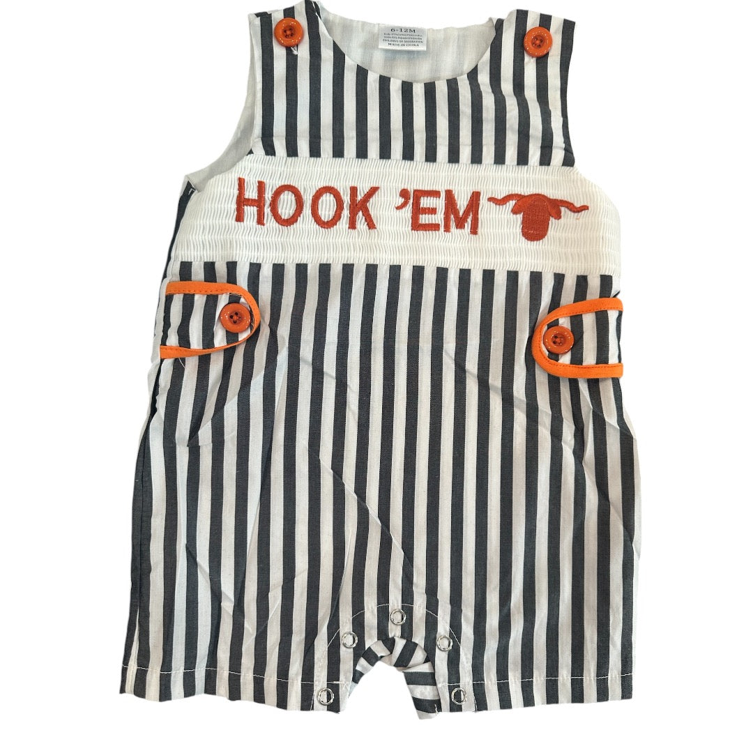 Hook EM Shortall