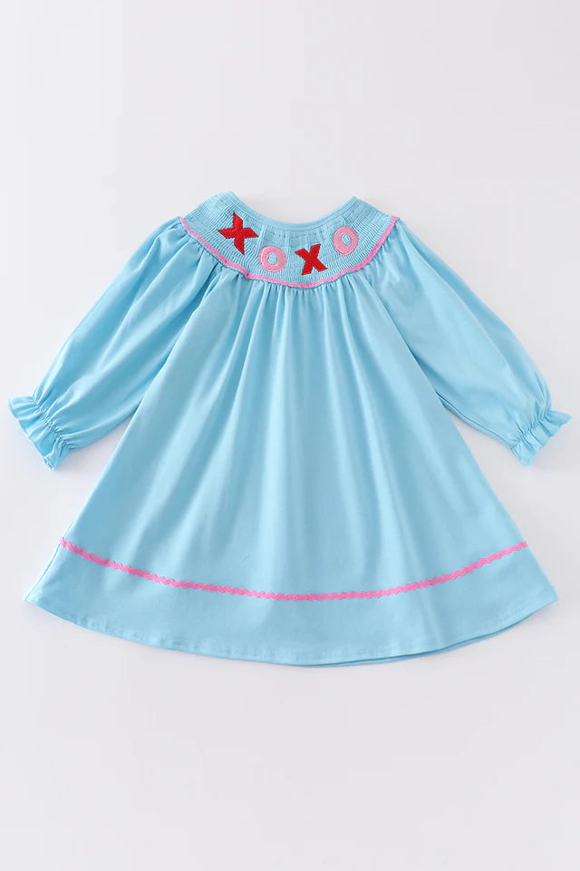Blue valentine XOXO smocked girl dress – POPPIBLUE Blue valentine XOXO smocked girl dress – POPPIBLUE