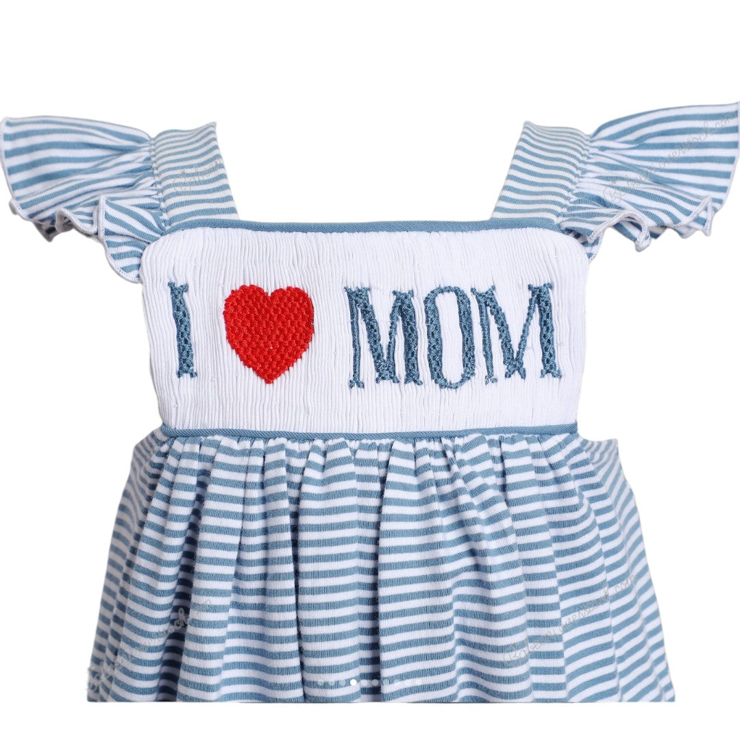 I LOVE MOM HANDSMOCKED BUBBLE WITH BOWS
