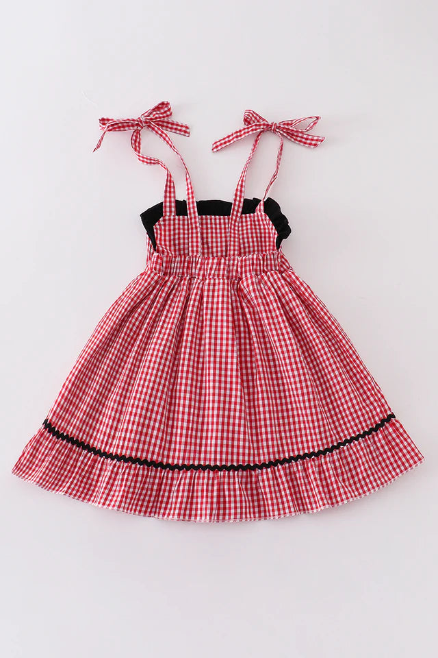 red gingham dress character The Proper Peony Classic Halloween Costume Ideas