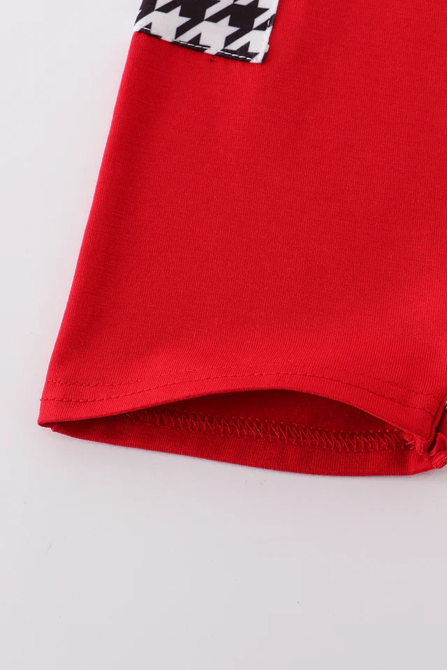 RED CHARACTER EMBROIDERY BOY JONJON