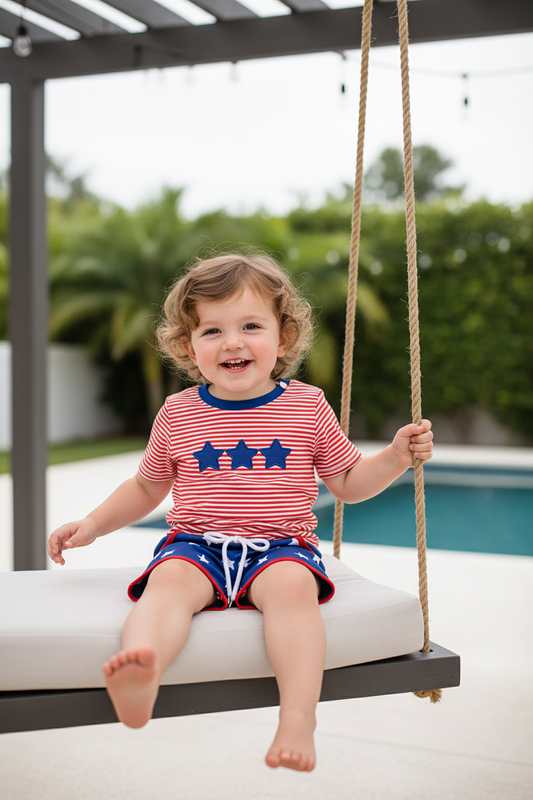 Red stripe star appliqué shorts set