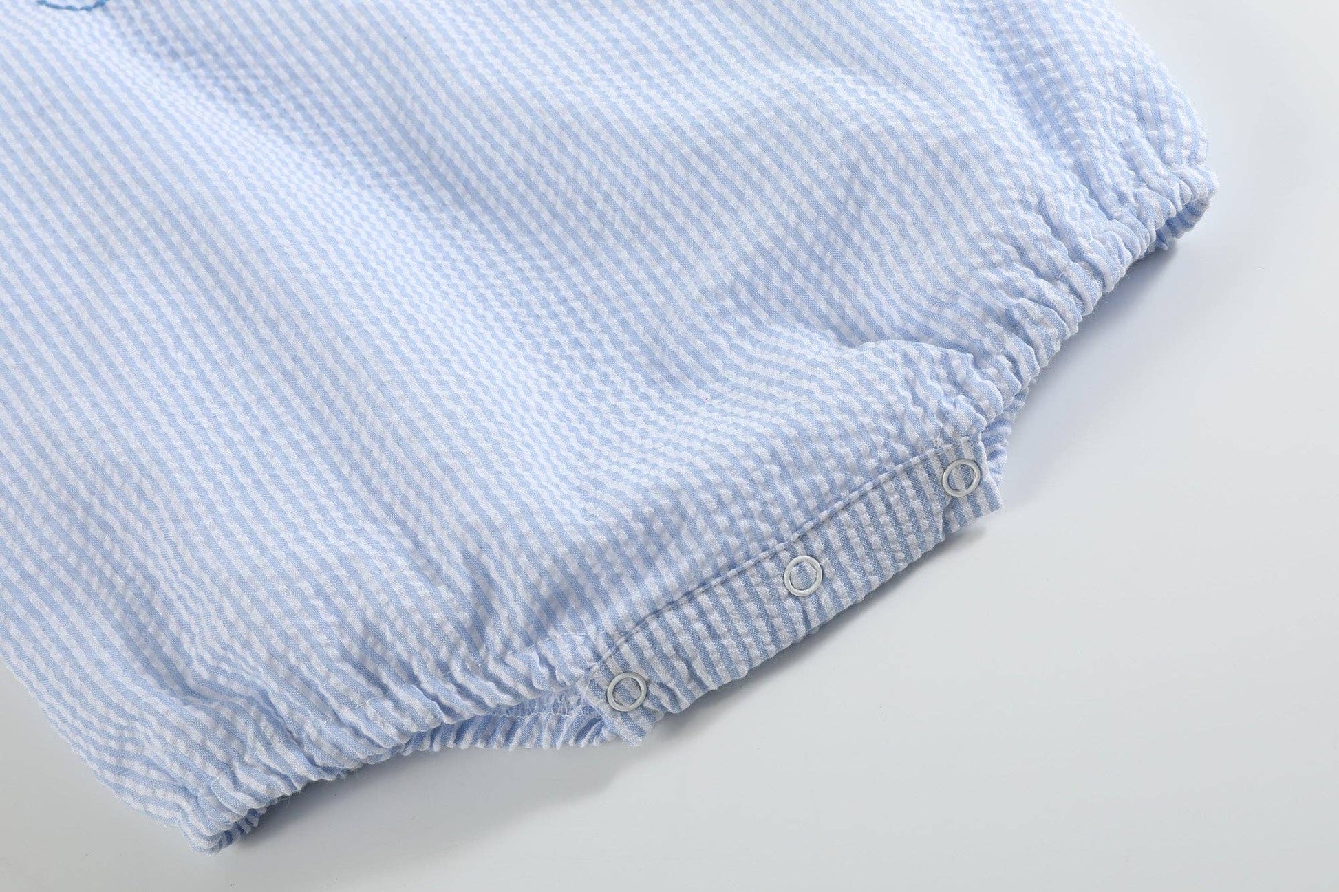 Light Blue Airplane Bubble Rompe
